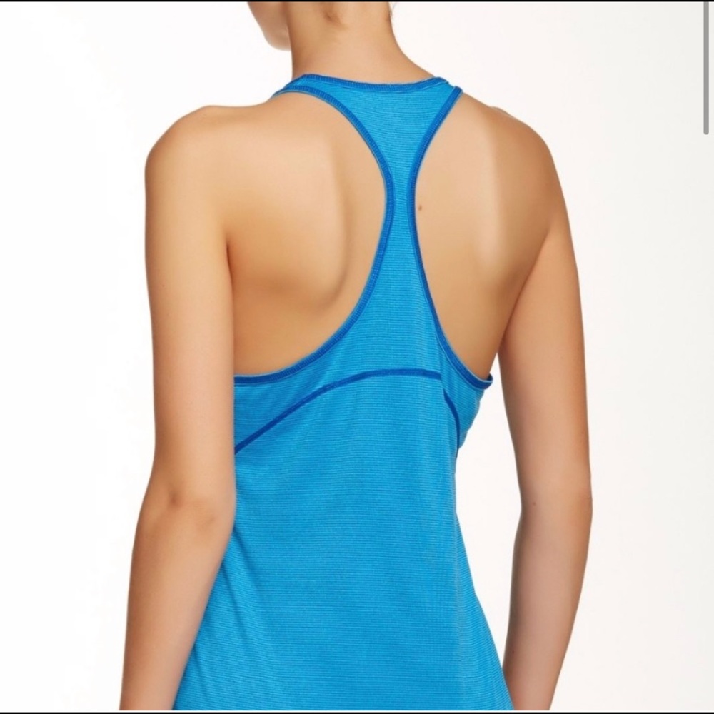 Zella workout tank size medium